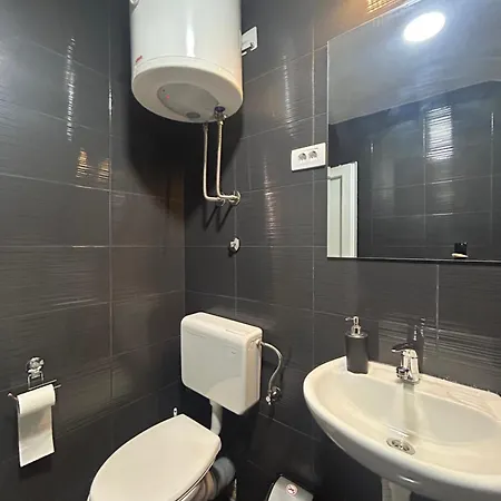 Apartman Diamond Lux Surcin Exterior photo
