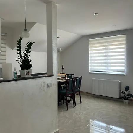 Apartman Diamond Lux Surcin Exterior photo