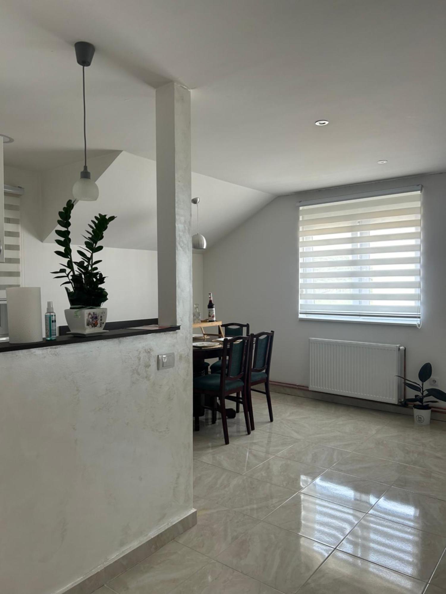 Diamond Lux Apartment