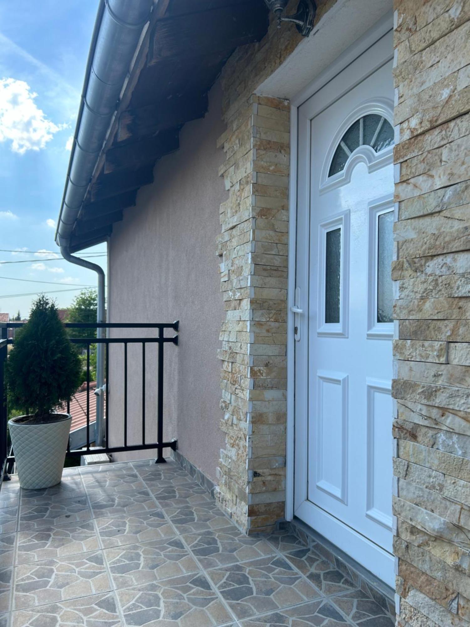 Diamond Lux Apartment Surčin